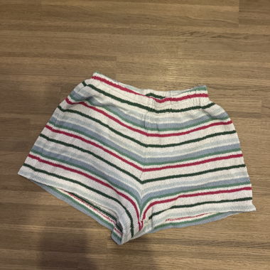 Shorts en maille à rayures