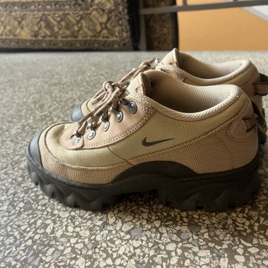Chaussures de randonnée Nike