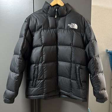 The North Face schwarze Daunenjacke