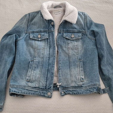 Giacca di jeans foderata in sherpa, taglia XS