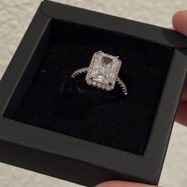 Anello color argento