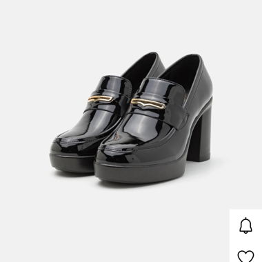 Heeled Moccasin