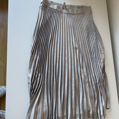 H&M Grey Skirt