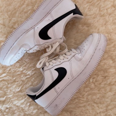 Nike Air Force 1 Sneaker