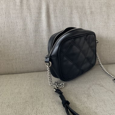 Schwarze Handtasche