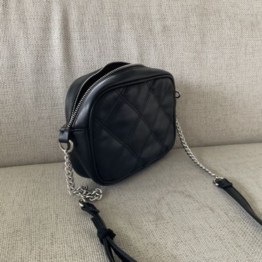 Schwarze Handtasche