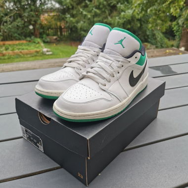Air Jordan 1 Low