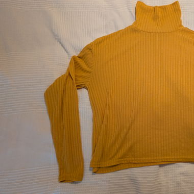 Rollkragen Shirt cropped (Grösse M)