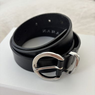 Cintura nera in pelle ZARA