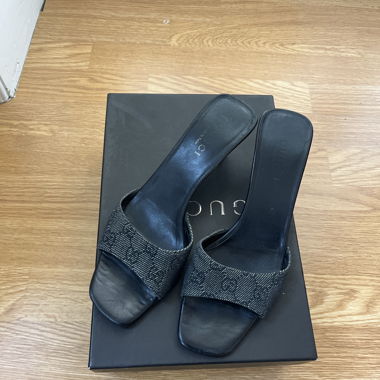 Scarpe con tacco Gucci in buone condizioni