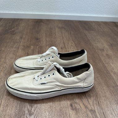 Vans Era