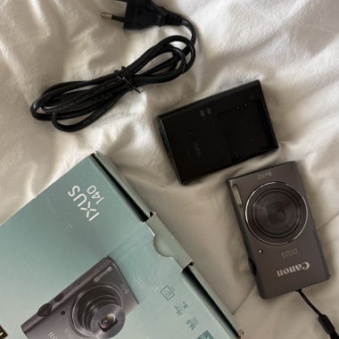 Set completo fotocamera digitale Canon IXUS 140
