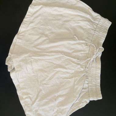 Zara Shorts Creme
