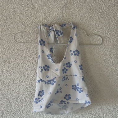 Haut à encolure Bardot fleuri Hollister