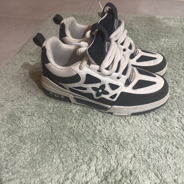 Lv skate