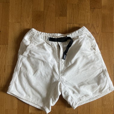 Short en velours côtelé Gramicci x Lee