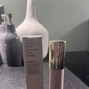 RARE BEAUTY Warm Wishes Effortless Bronzer Stick