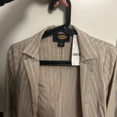 Urban outfiter beige blazer