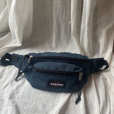 Eastpak Bauchtasche / Fannypack Denim