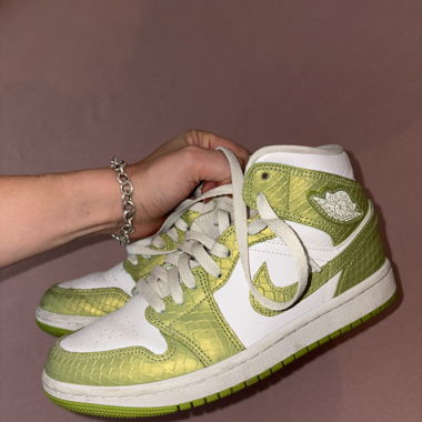 Nike aie jordan in grün
