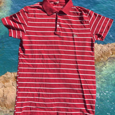 Polo Lacoste rouge à rayures M