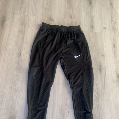 Nike runing slim fit