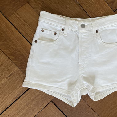 LEVIS SHORTS - WEISS
