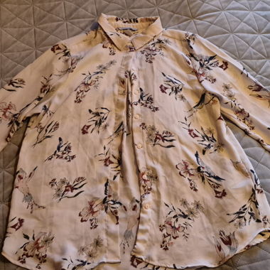 Women's blouse