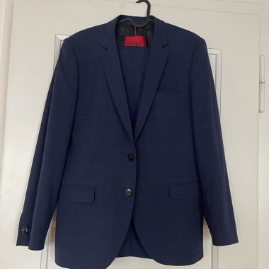 Hugo Boss abito