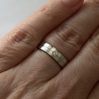 White gold and diamond ring