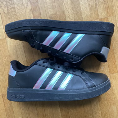 Baskets Adidas