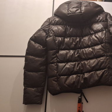 Veste neuf jamais utilisé 