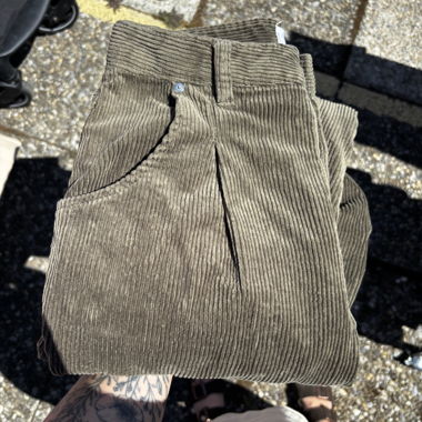MNG Cordhose