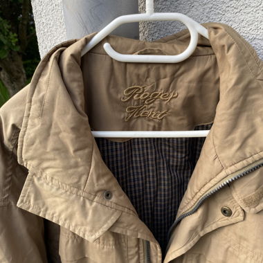 Roger Kent Jacke