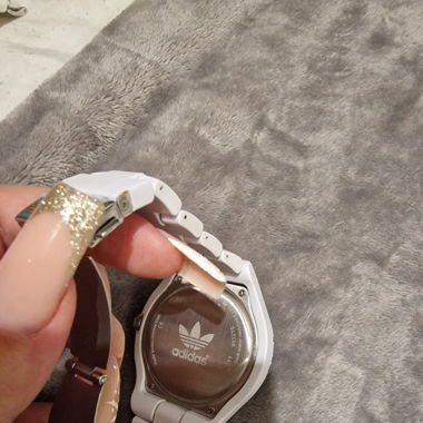 ADIDAS montre 