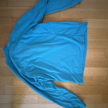 Maglia termica blu turchese