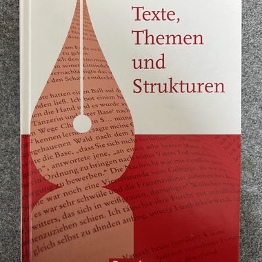 Textes, thèmes et structures