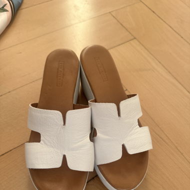 Leather shoes