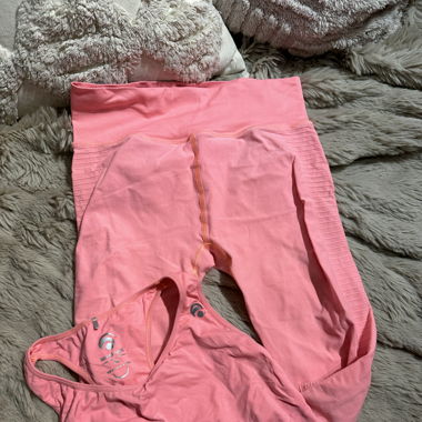 Sportset lachs/rosa (Leggins und Sport-BH)