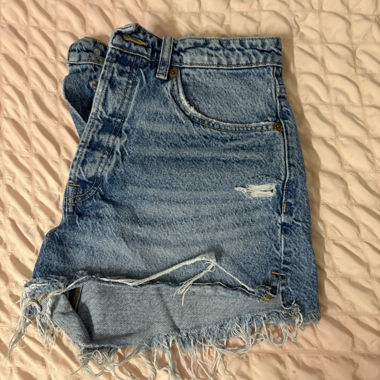 Zara Jeans-Shorts