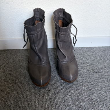 Escarpins gris