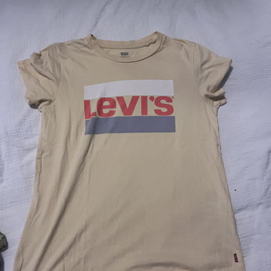 T-Shirt Levi’s