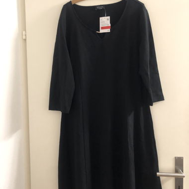 Abito midi nero