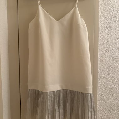 Robe courte blanche