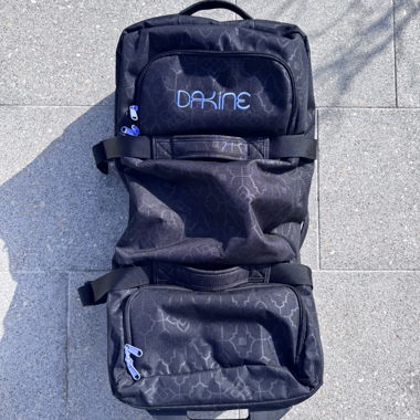 Valise 85 L Dakine à roulettes noire