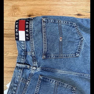 Tommy Jeans Mom Fit Jeans