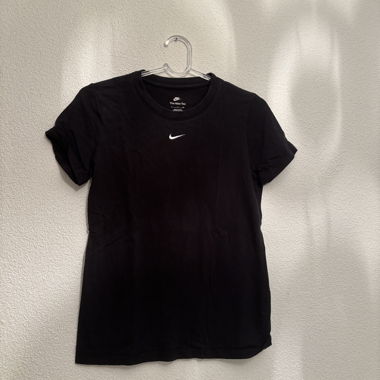 Nike T-Shirt Schwarz S