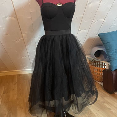 Schwarzes Bustierkleid