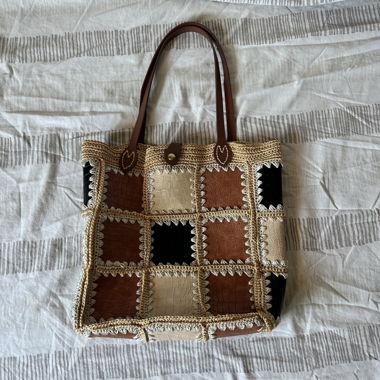 Handgemachte mehrfarbige Häkel-Shopper-Tasche
