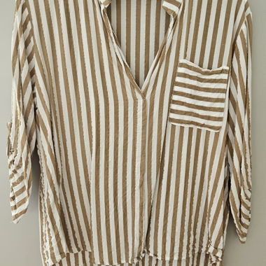 Gestreifte Bluse mit Brusttasche